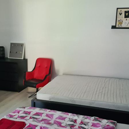 Ferienwohnung Zorka Apartman Keszthely Exterior foto