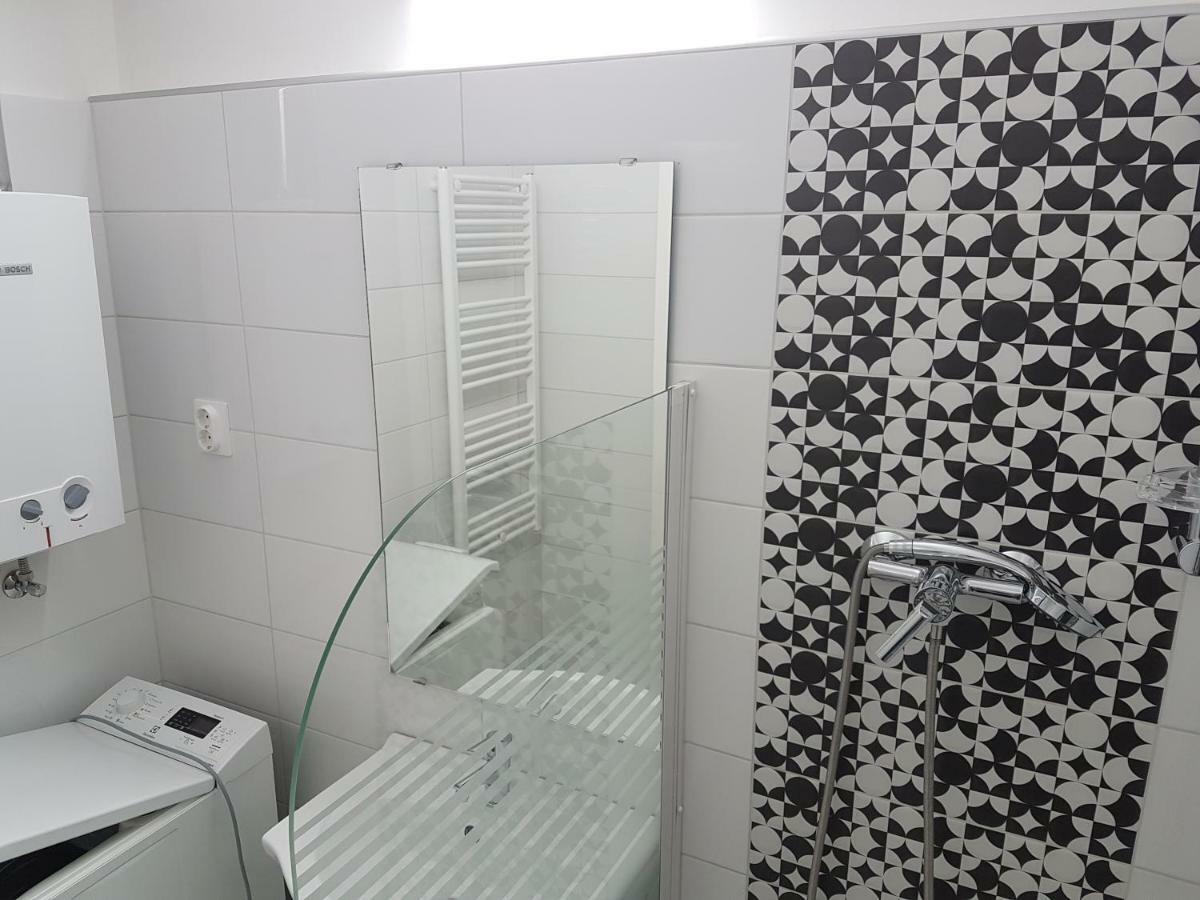 Ferienwohnung Zorka Apartman Keszthely Exterior foto